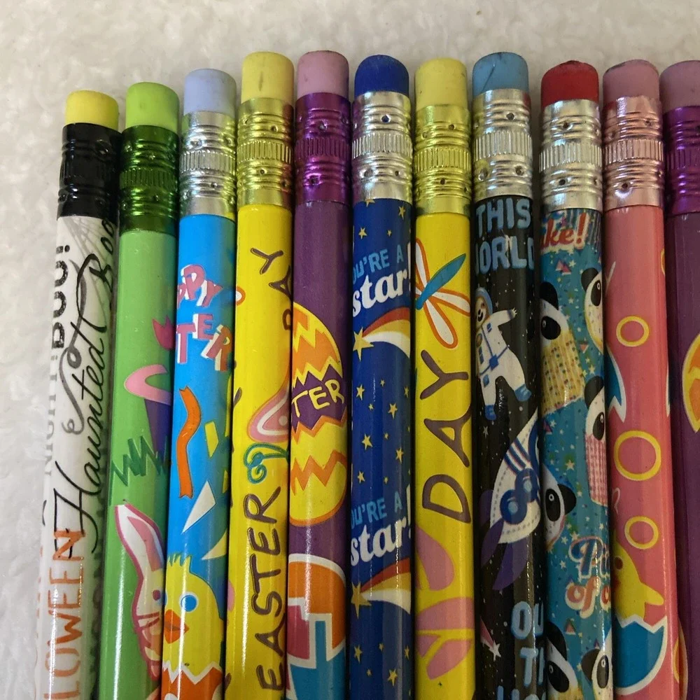 Novelty Pencils Various‎ Mixed Lot of 19 Halloween Holiday Skeletons Bunnies